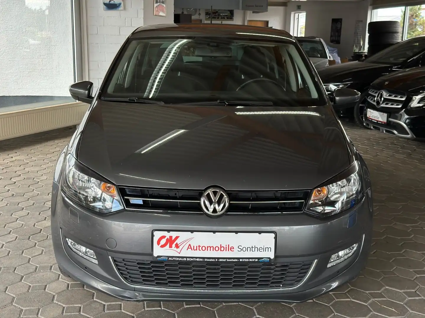 Volkswagen Polo V Life*SHZ*PDC*Temp*Tüv + Service Neu Grau - 2