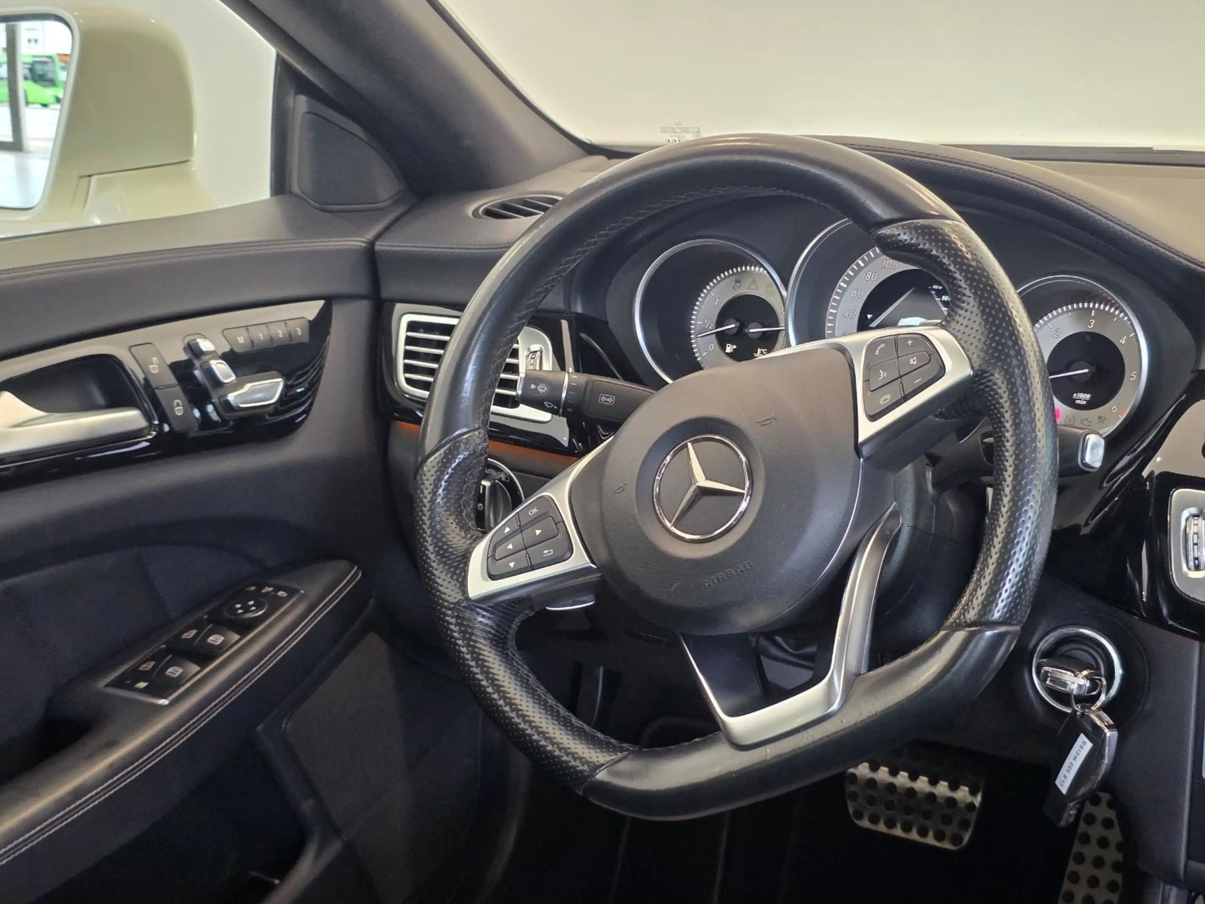 Mercedes-Benz CLS 350 d BlueTec 4Matic AMG-Line|SHDACH|DTR+|36 — photo 10