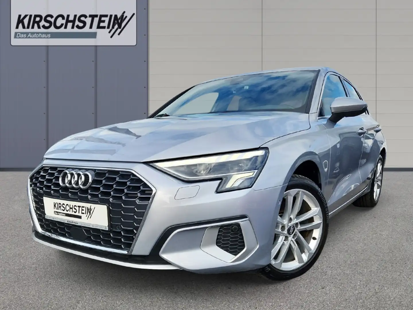Audi A3 Sportback 35 TFSI advanced LED ACC APP-Navi Argent - 1
