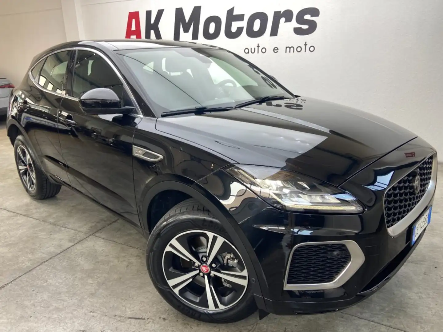 Jaguar E-Pace 1.5 I3 160 CV Auto R-Dynamic S Nero - 1