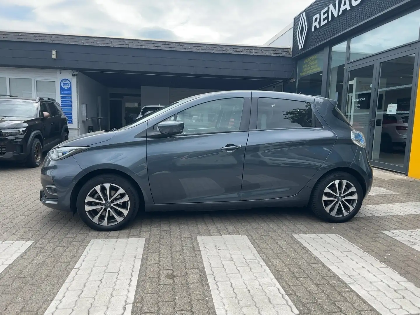 Renault ZOE INTENS R135 Z.E 50 K.Batterie,Klima,SHZ Grijs - 2