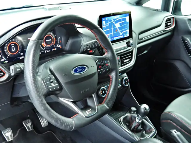 Ford Fiesta view 12