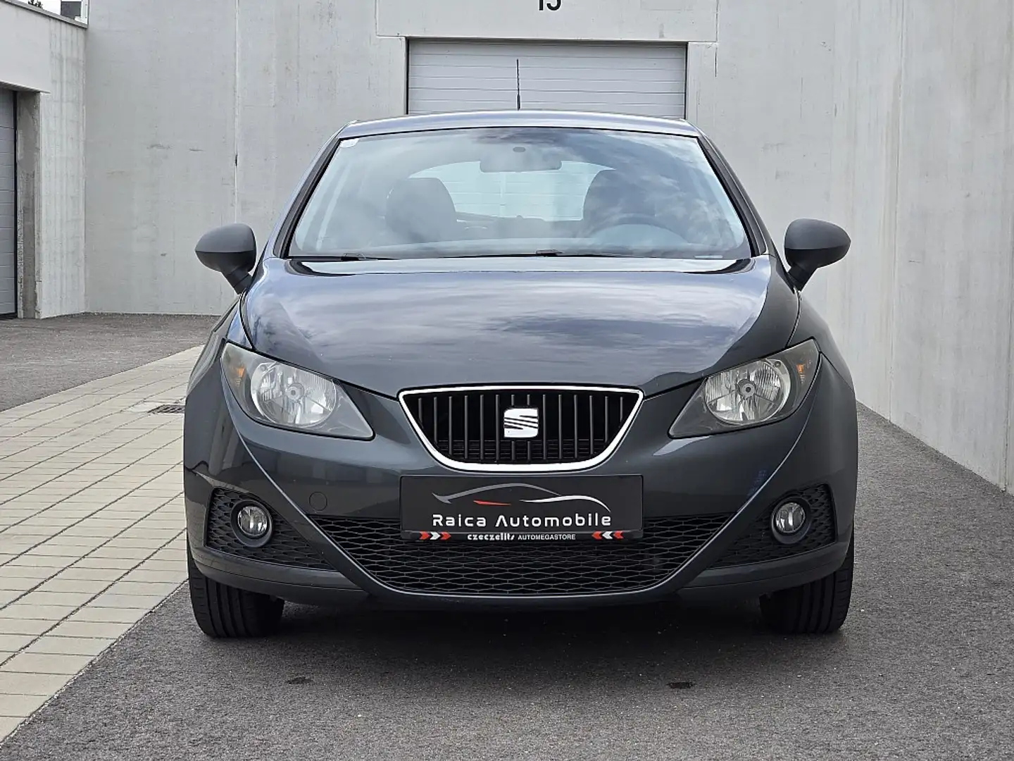 SEAT Ibiza Chili *Pickerl NEU* Grau - 2