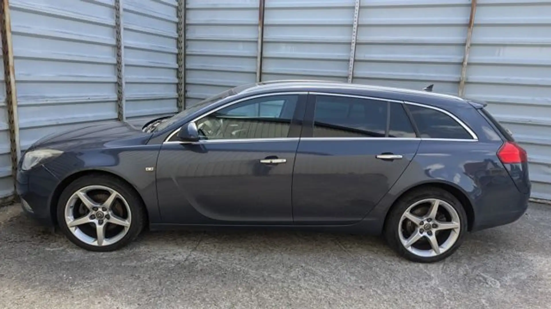 Opel Insignia A Sports Tourer Innovation 4x4*AHK* Blau - 2