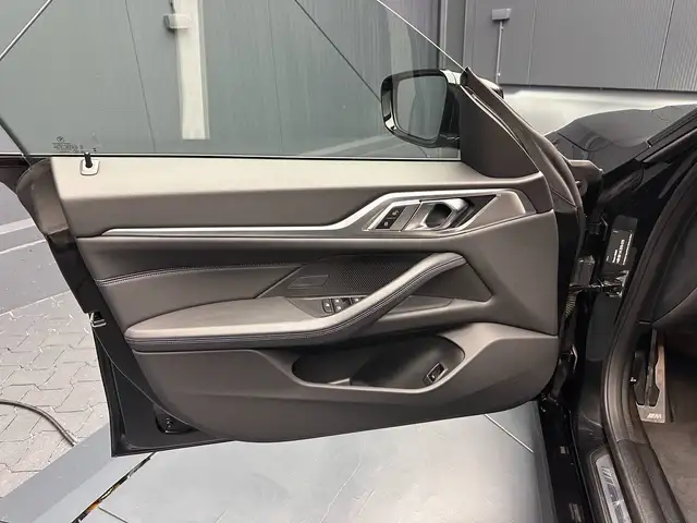 BMW M view 12