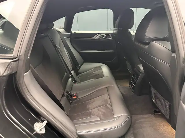 BMW 4 Series view 27