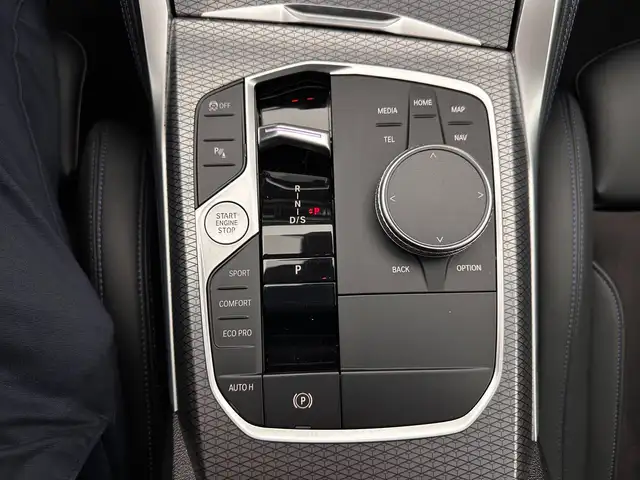 BMW 4 Series view 18