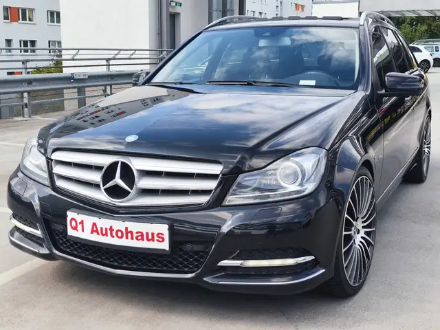 Mercedes-Benz C 350 C 350 T XENON+ILS/LEDER+SHZ/HARMANKARDON/NAVI/E-GLASDACH/TEMPOMAT/19ZOLL