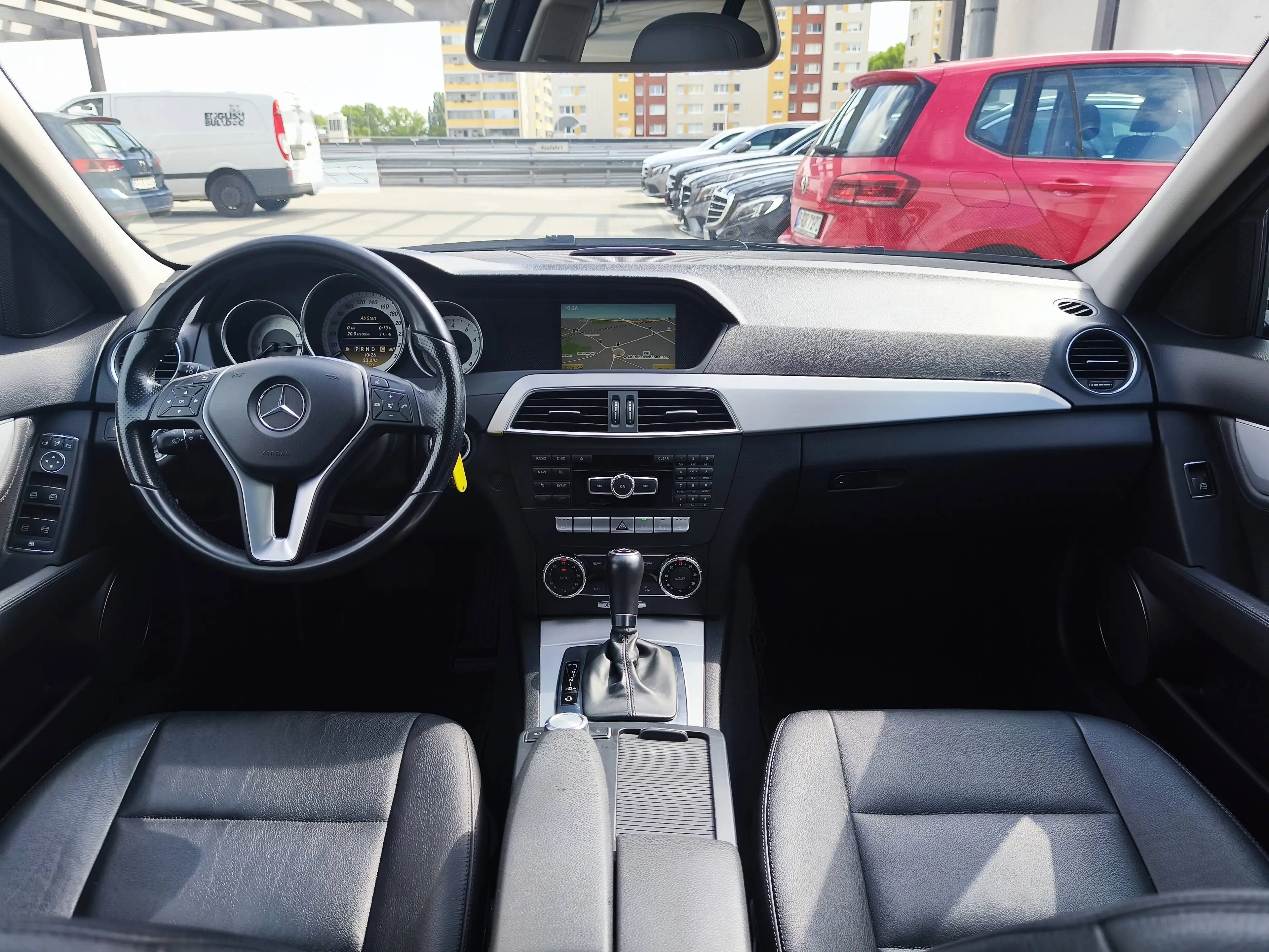 Mercedes-Benz C 350 C 350 T XENON+ILS/LEDER+SHZ/HARMANKARDON/NAVI/E-GLASDACH/TEMPOMAT/19ZOLL — photo 9