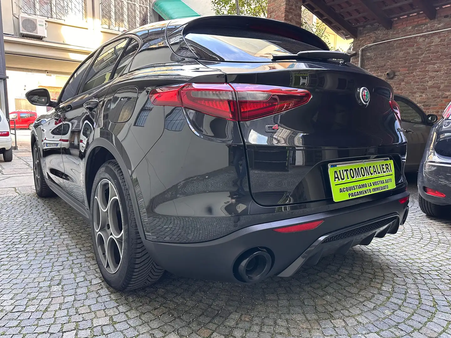 Alfa Romeo Stelvio 2.2 Sprint Q4 190cv *Paddle F1* Schwarz - 2