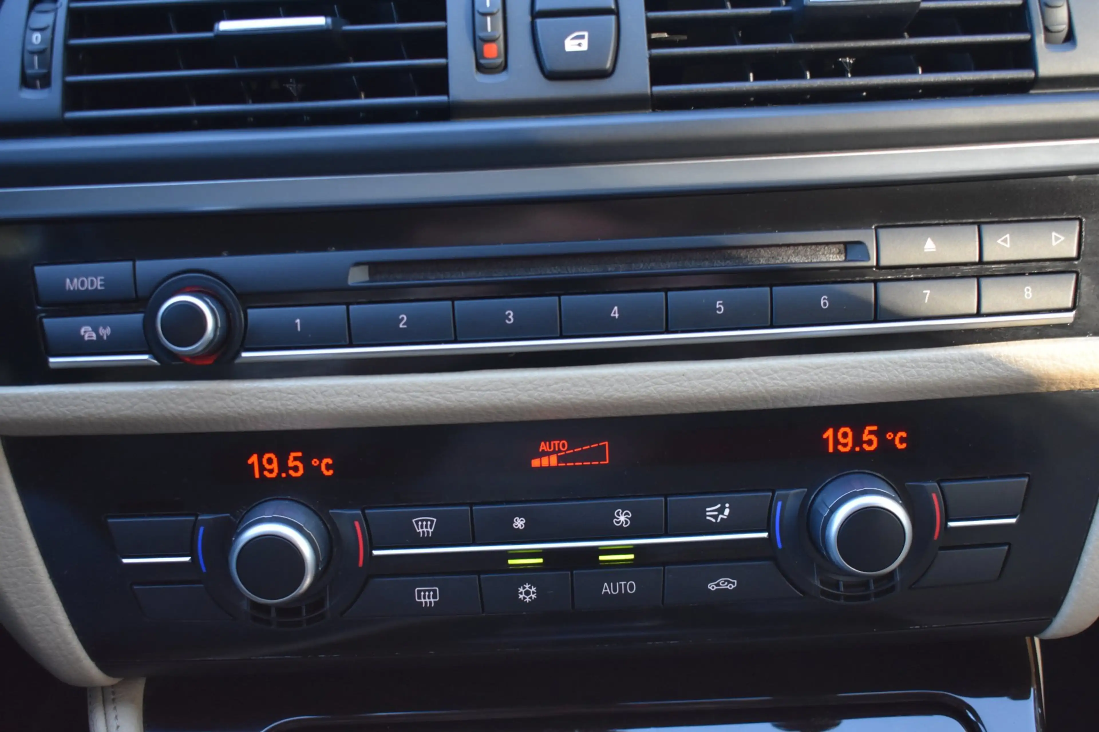 BMW 528 5-serie 528i Executive '11 Leder Navi Clima Cruise — photo 26