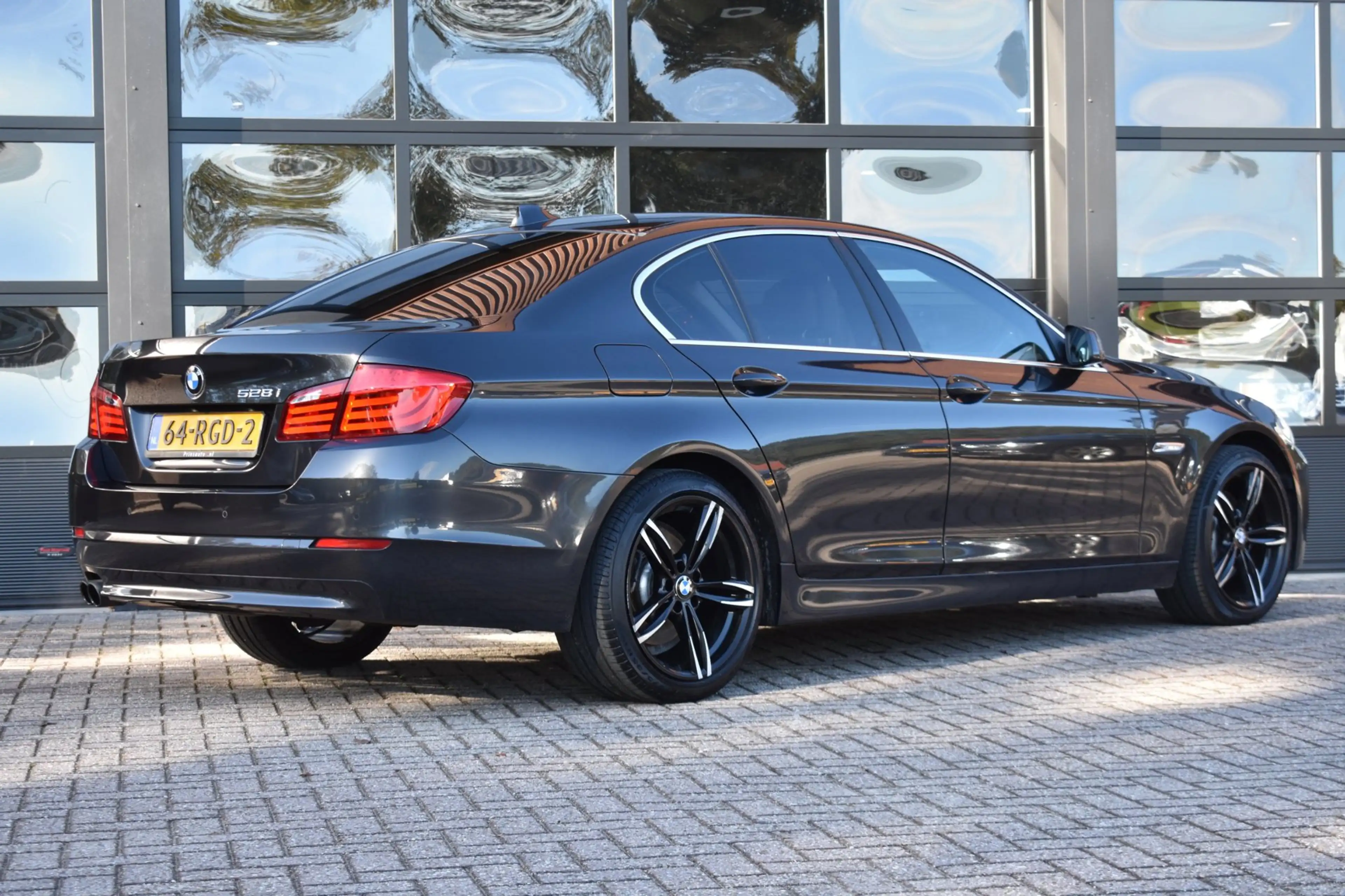 BMW 528 5-serie 528i Executive '11 Leder Navi Clima Cruise — photo 3