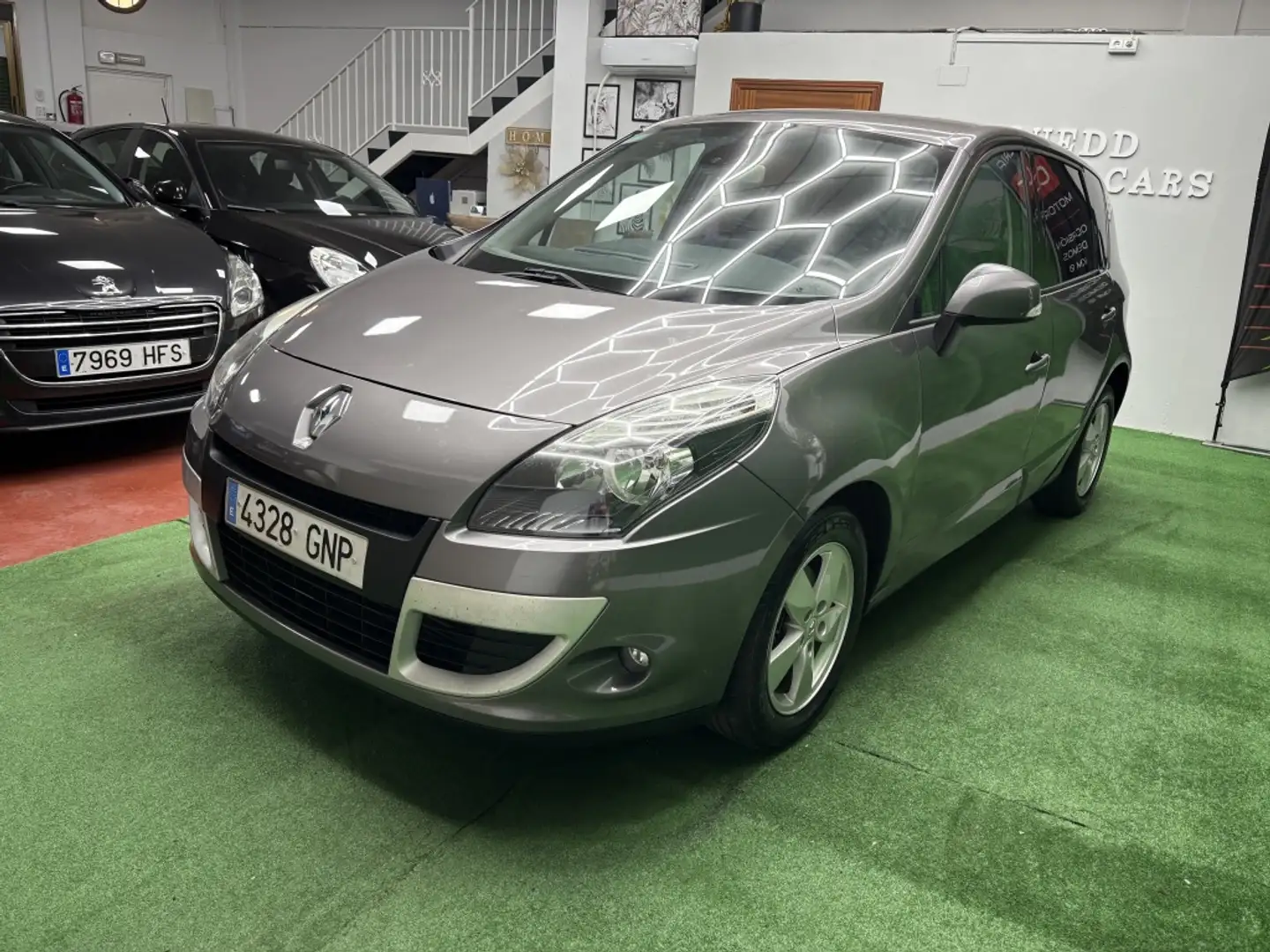 Renault Scenic 1.5dCi Dynamique 105 Gris - 2