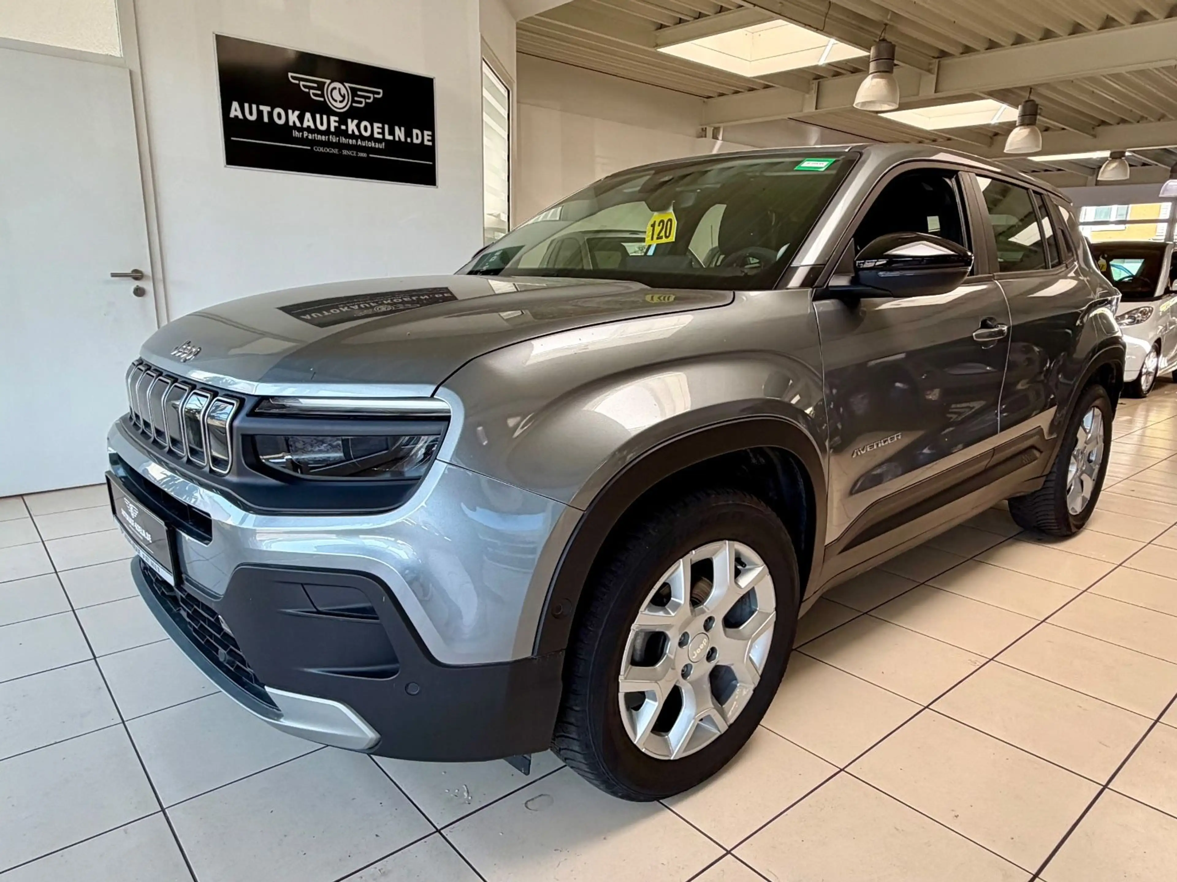 Jeep Avenger Altitude*nur8453km*Carplay*Android*Klima