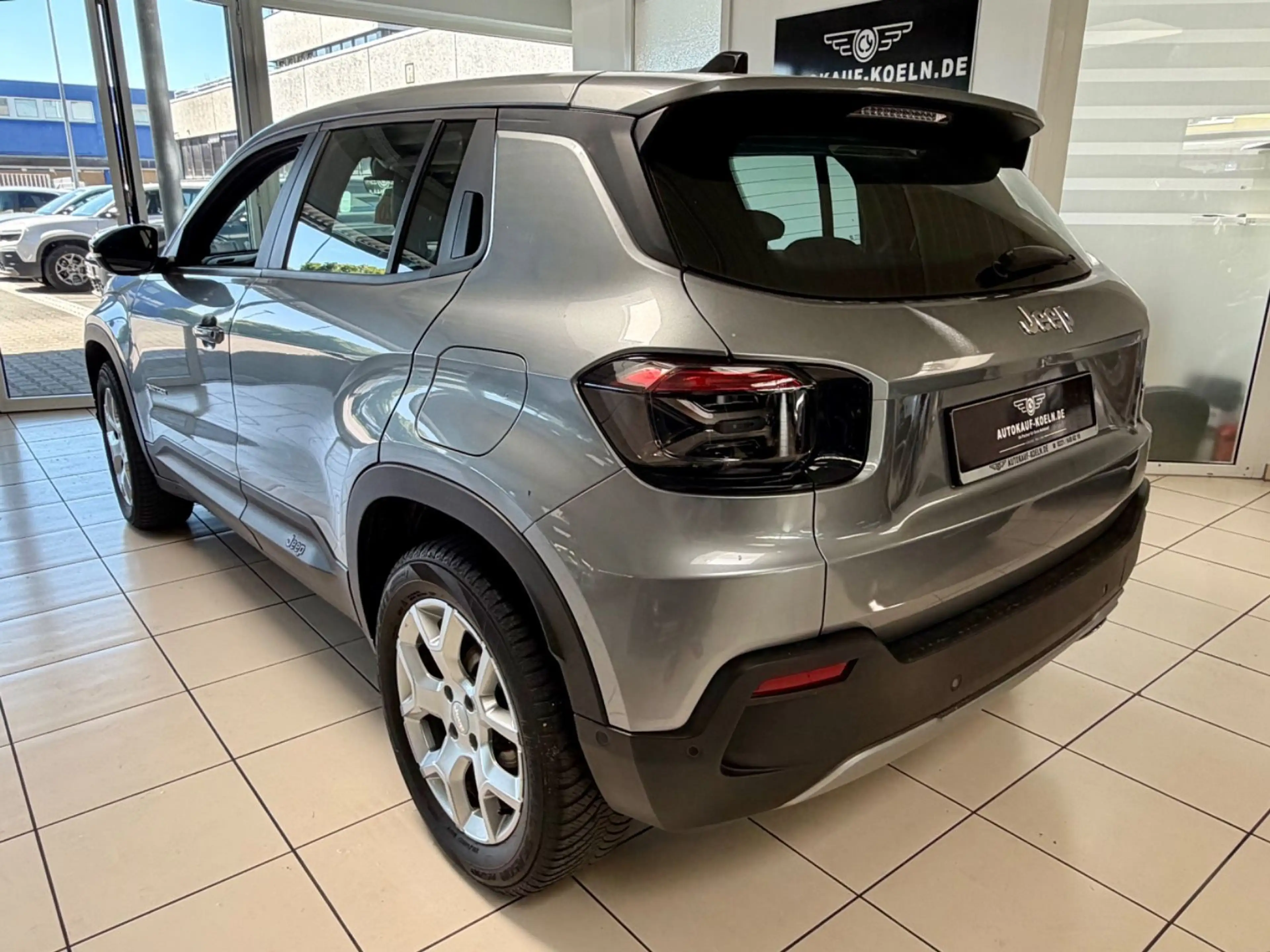 Jeep Avenger Altitude*nur8453km*Carplay*Android*Klima — photo 5