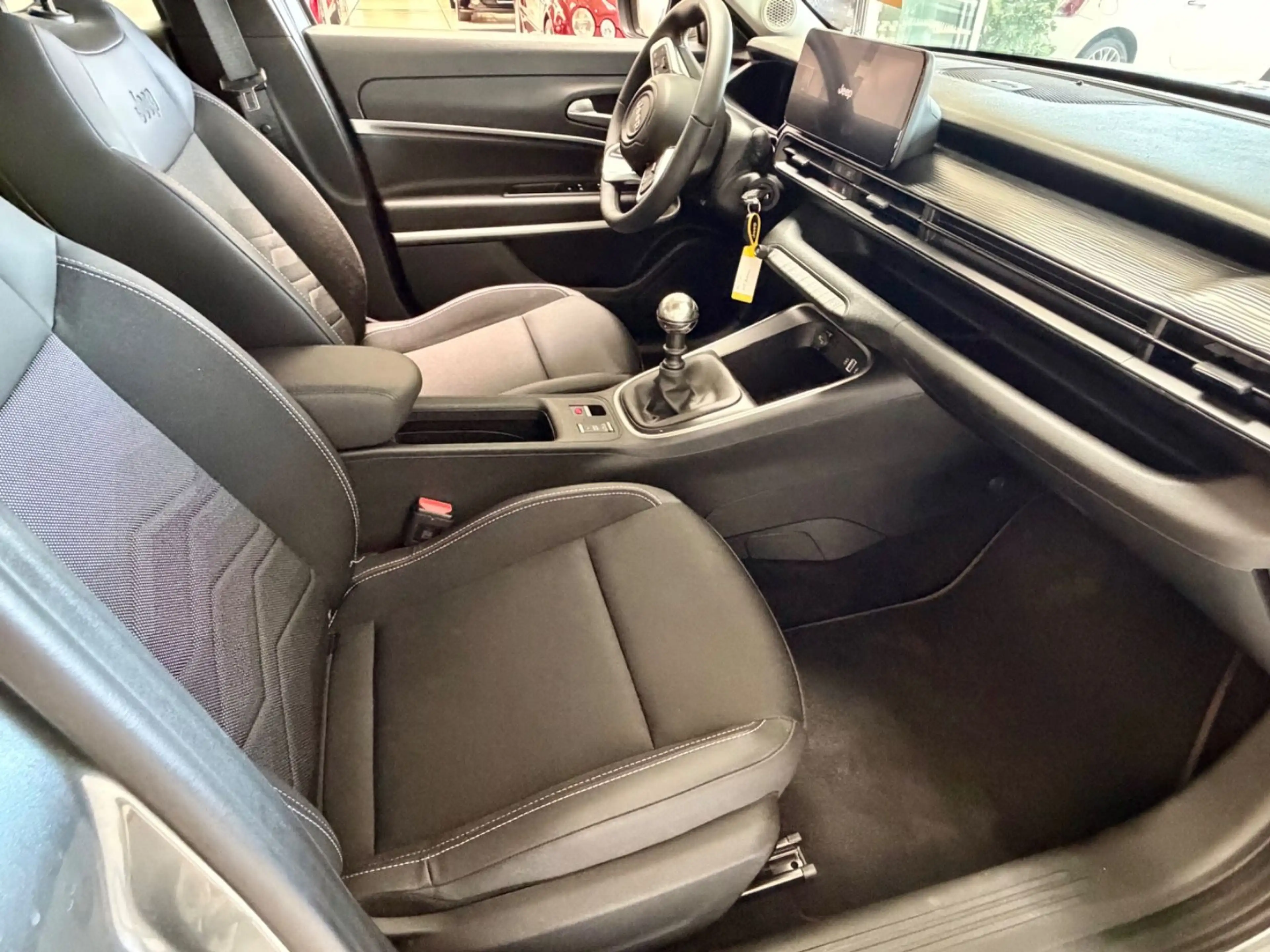 Jeep Avenger Altitude*nur8453km*Carplay*Android*Klima — photo 8