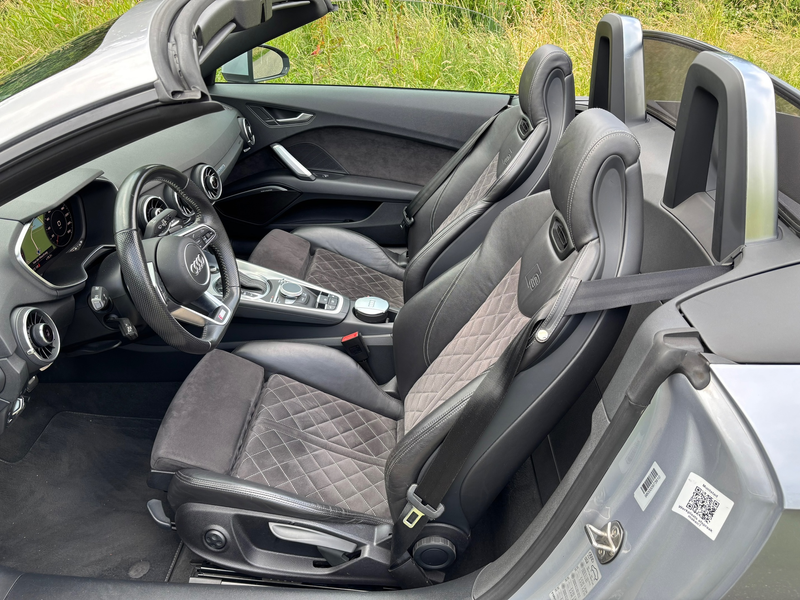 Audi TT Roadster 2.0 TFSI quattro Aut Pro Line S/Navi/Lede — photo 2