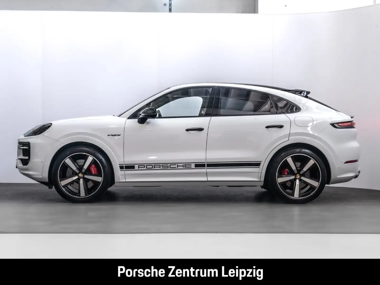 Porsche Cayenne S E-Hybrid Coupe SportDesign SAGA HD-Matrix Weiß - 2