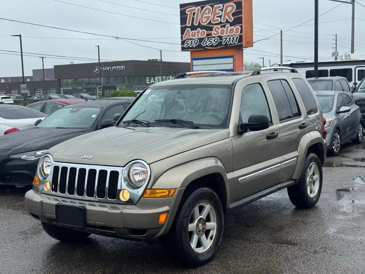 Jeep Liberty снимка Jeep Liberty