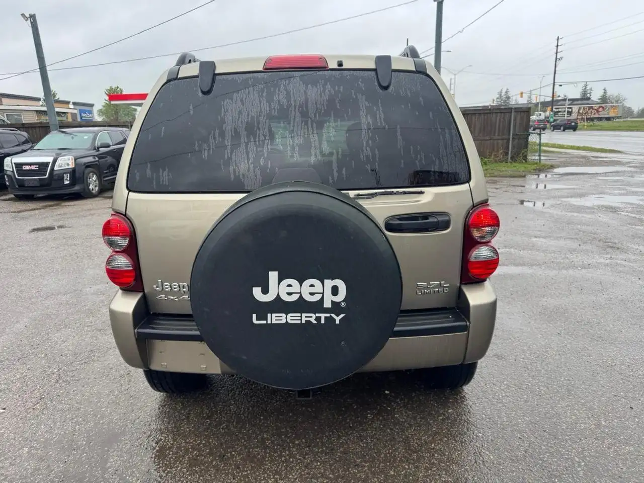 Jeep Liberty снимка Jeep Liberty