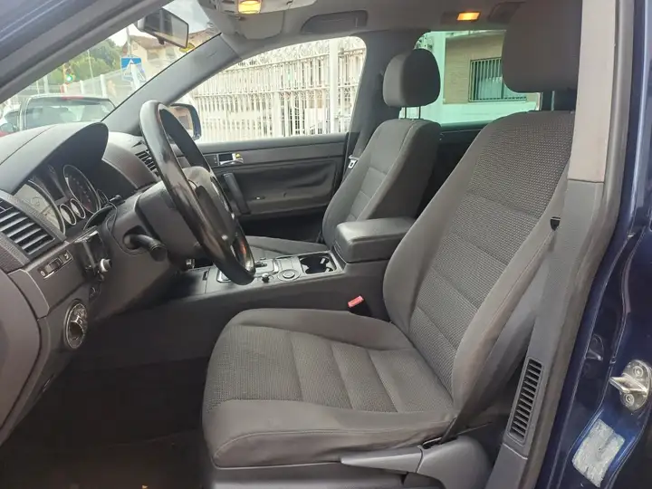 Volkswagen Touareg 2.5 TDI R5 (2003) 2005, foto 10