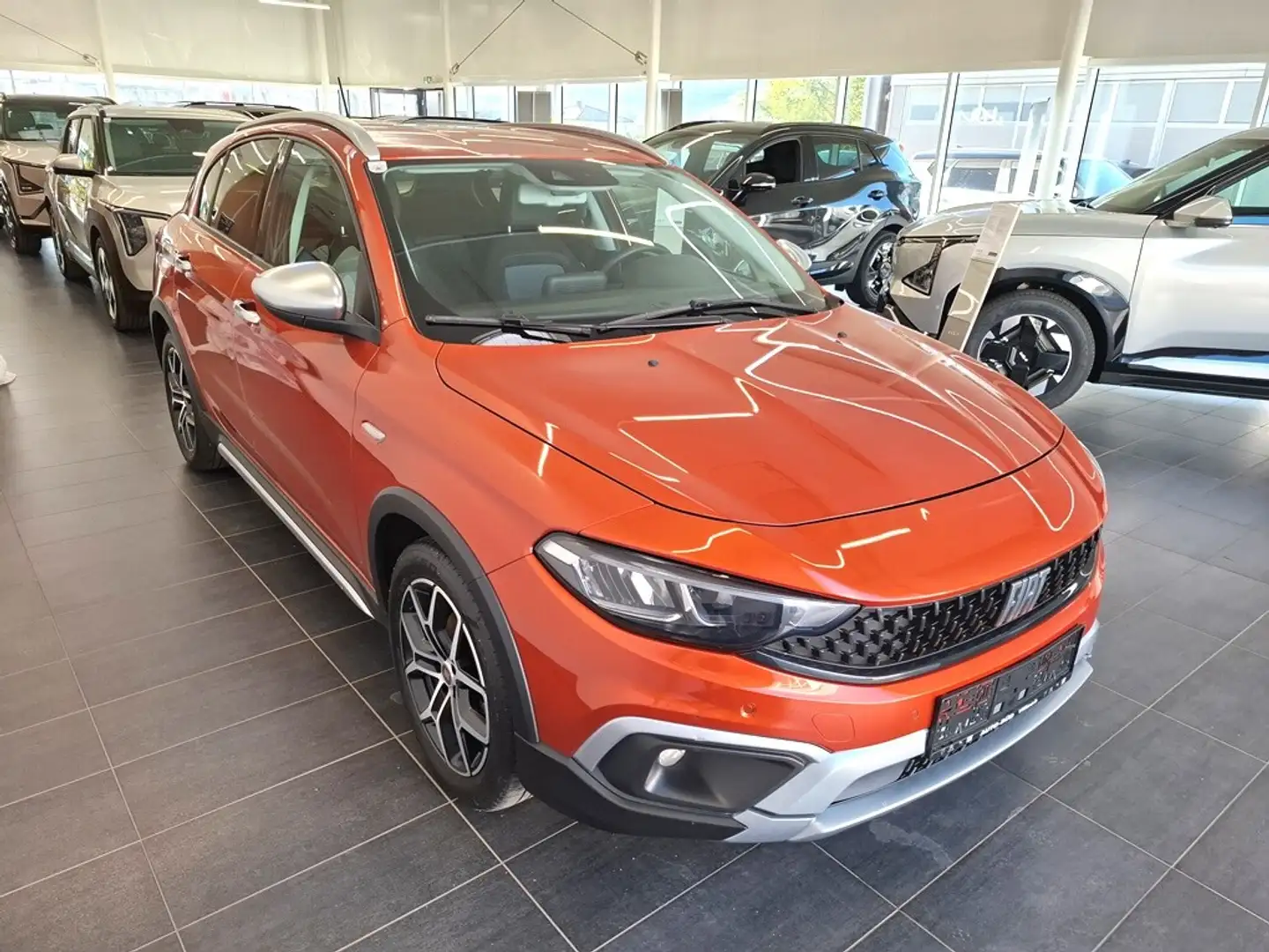 Fiat Tipo Cross FireFly Turbo 100 Cross Orange - 2