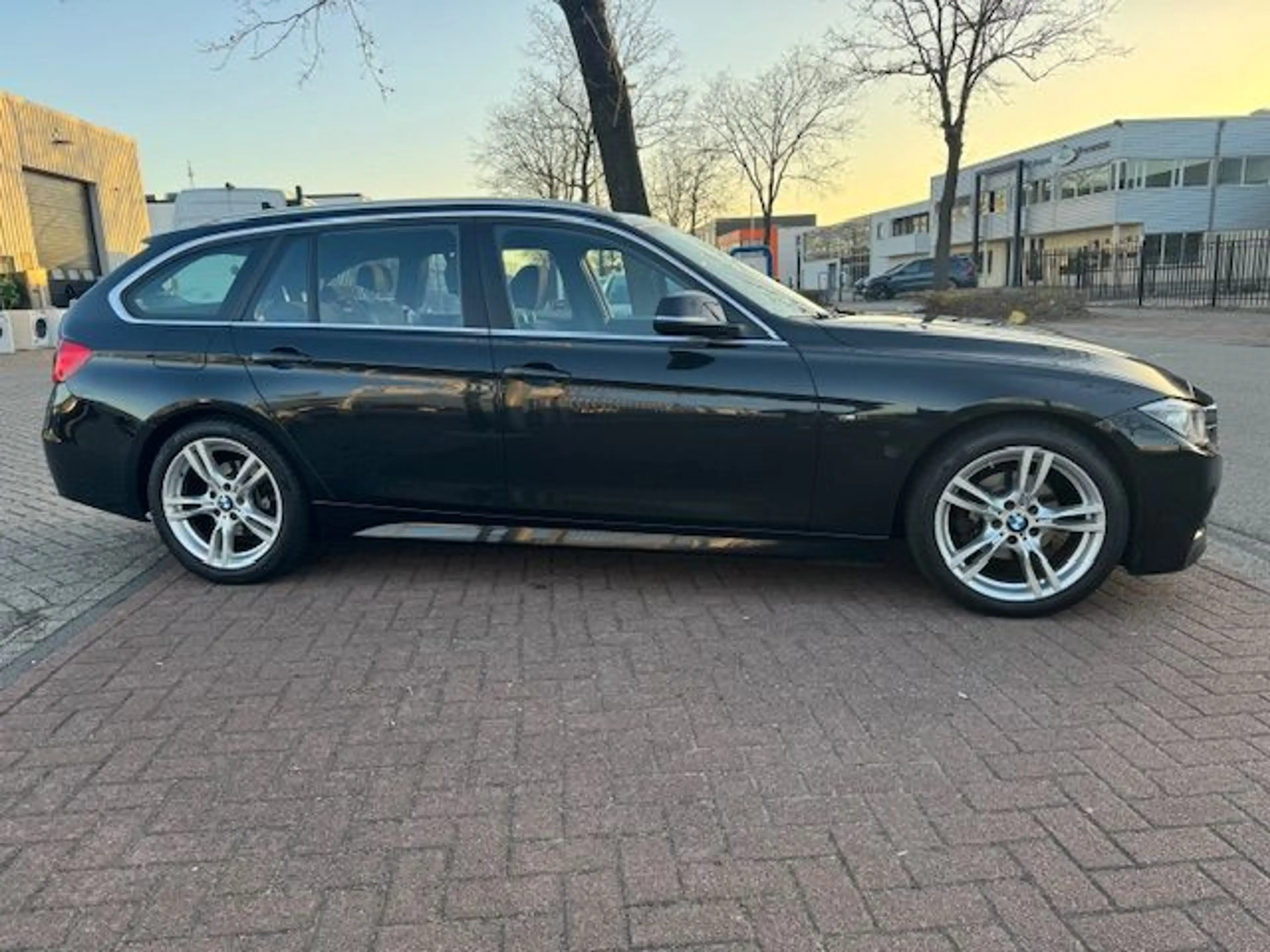 BMW 316 3-serie Touring 316i M Edition Executive Airco/ECC — photo 4