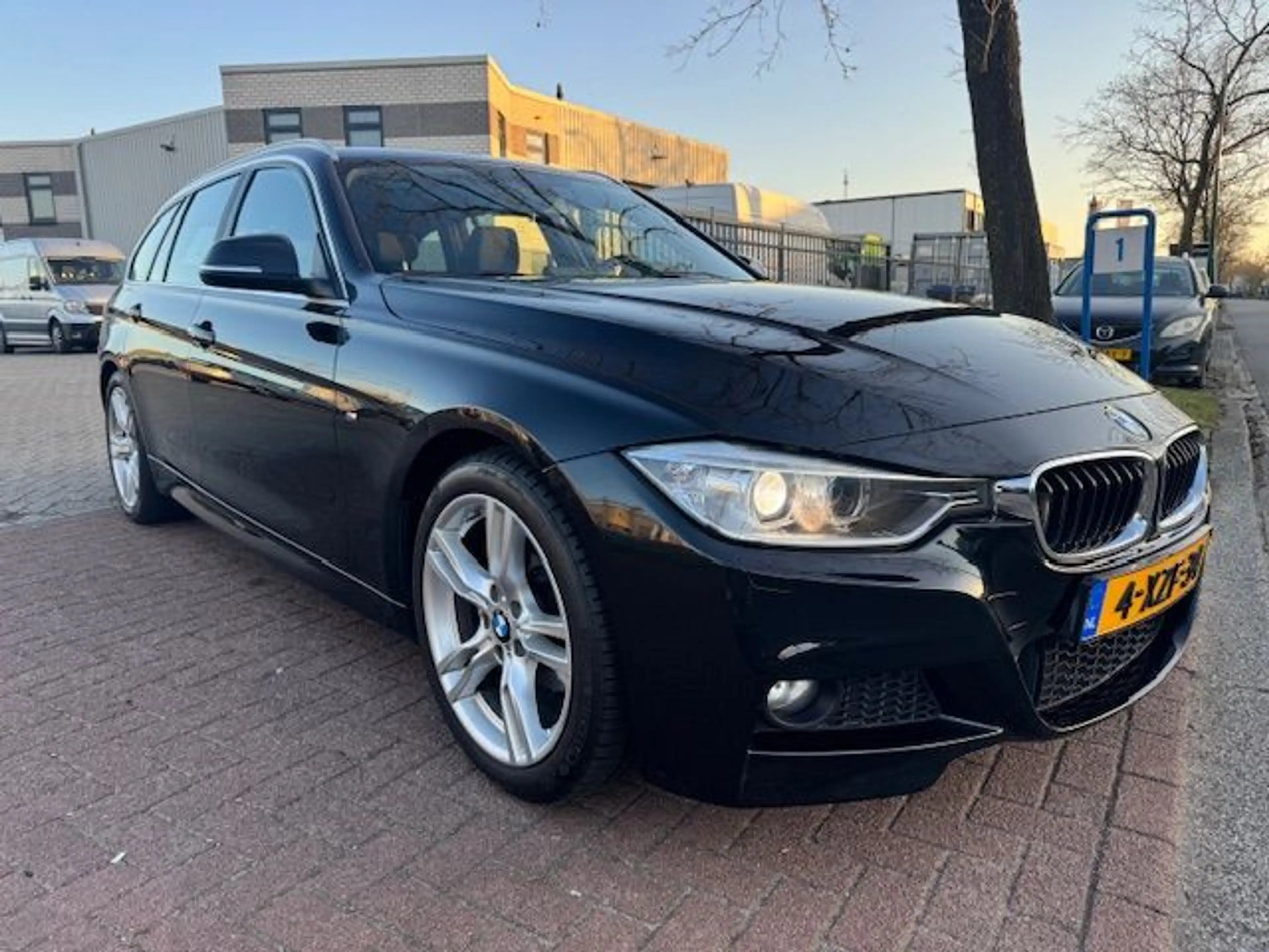 BMW 316 3-serie Touring 316i M Edition Executive Airco/ECC