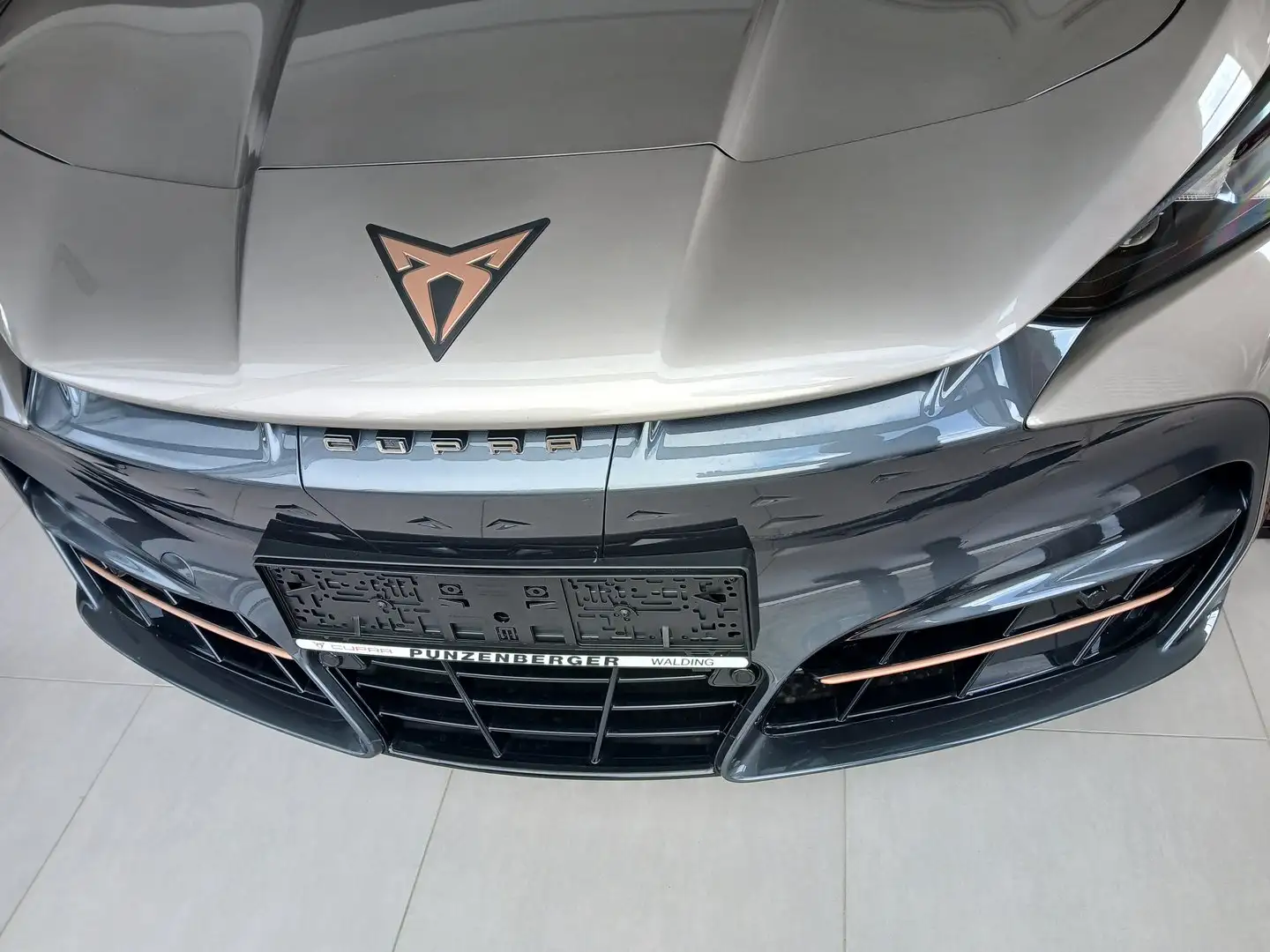 CUPRA Tavascan DEAL VZ 4Drive 250kW/340PS Braun - 2