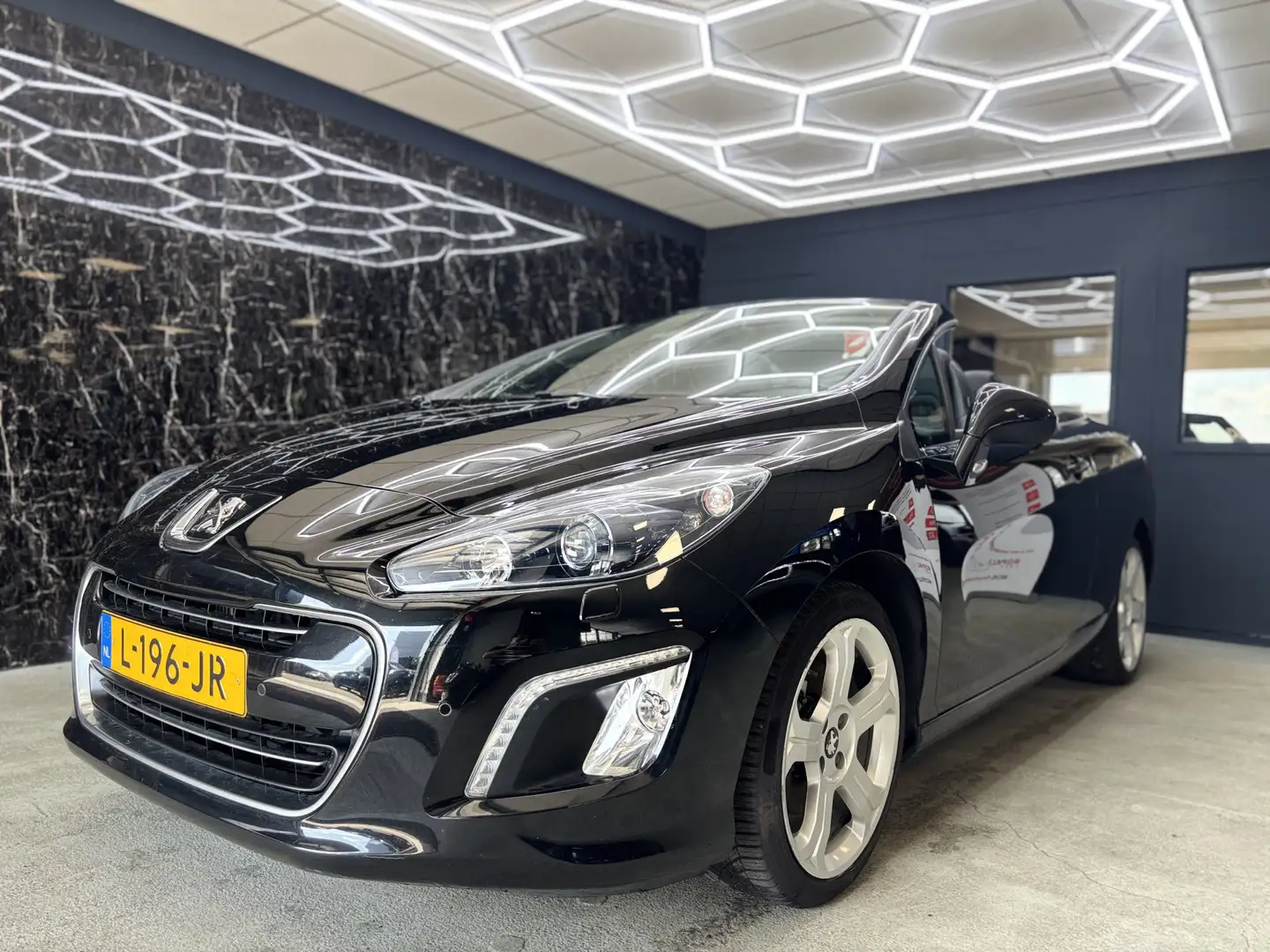 Peugeot 308 CC 1.6 THP Roland Garros NAVI /STOELVERWARMING&KOE Zwart - 1