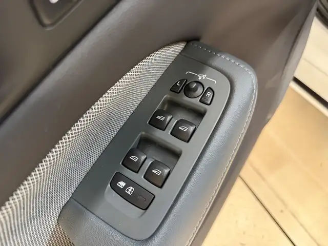 Volvo V60 view 24