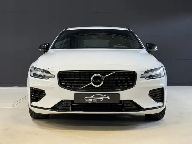 Volvo V60 view 4