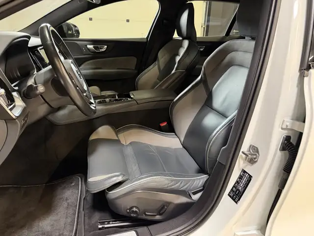 Volvo V60 view 9