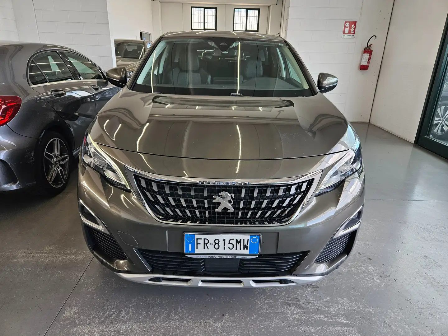 Peugeot 3008 3008 II 2016 1.5 bluehdi GT Line s Nero - 2