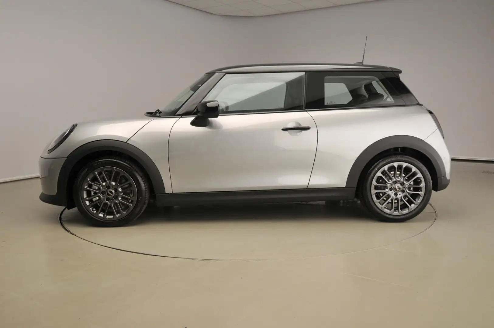 MINI Cooper C 3-deurs Automaat / LED / Stoelverwarming / Pakket Gris - 2