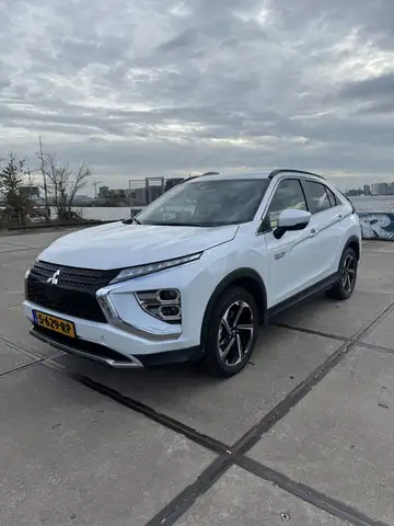 Mitsubishi Eclipse Cross 2.4 PHEV Intense+