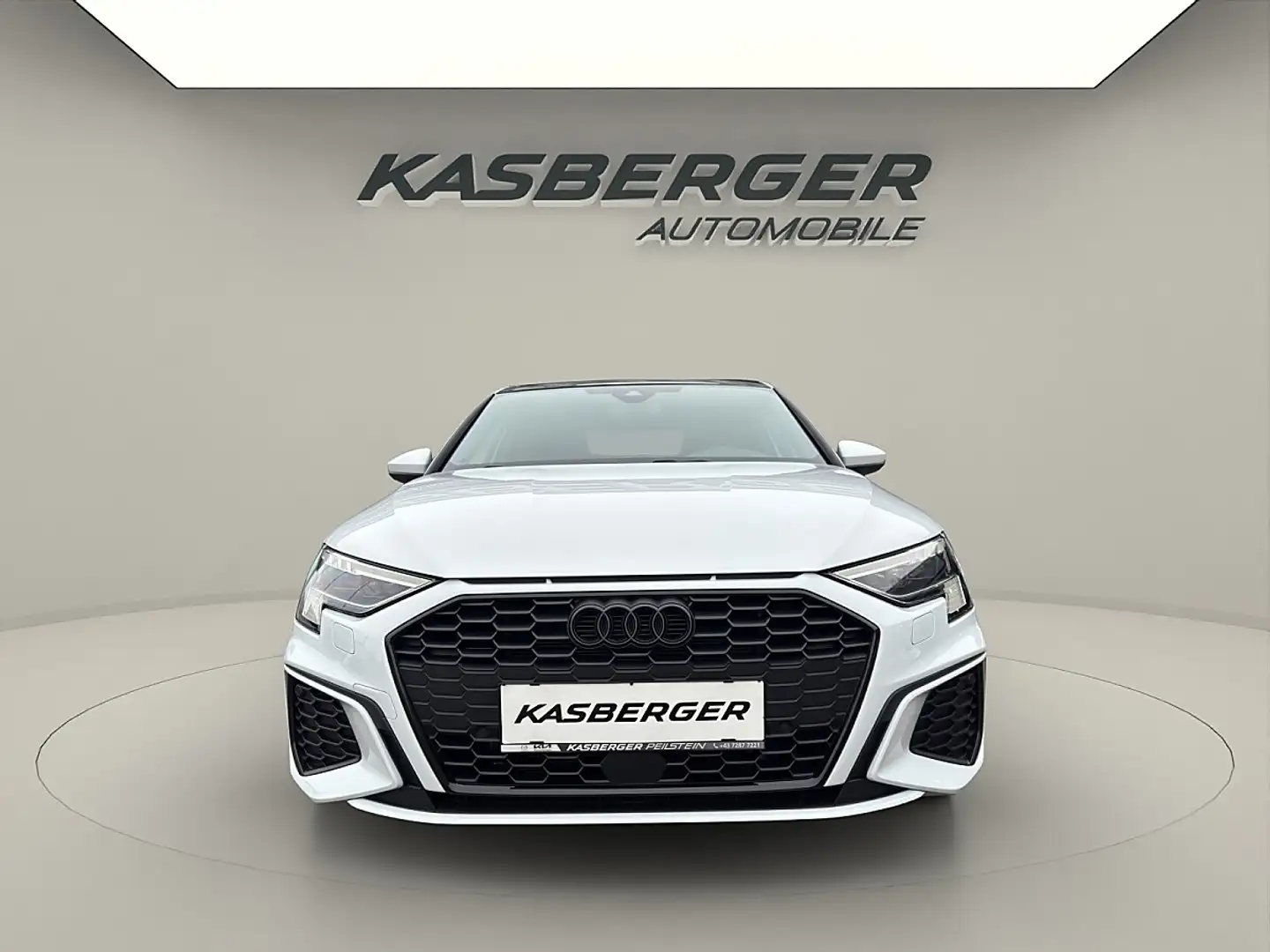 Audi A3 SB 35 TFSI S-line S-tronic*Matrix*Pano*ACC*NEUW... Weiß - 2