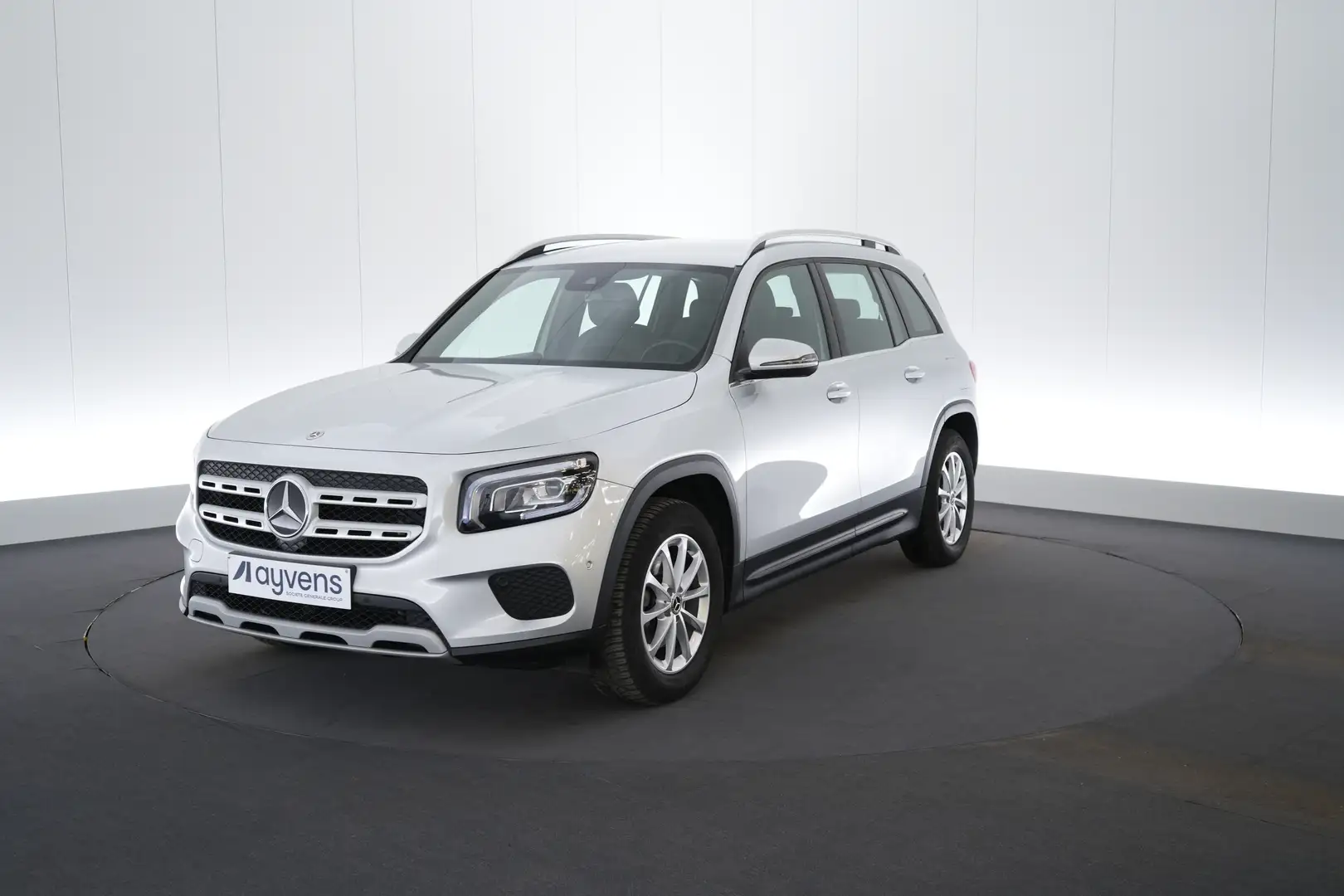 Mercedes-Benz GLB 180 AUT Business Line LEDER/STOF LED GPS PDC CAM Verw. Zilver - 1