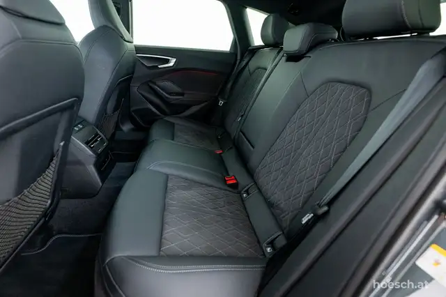 Audi A5 view 7