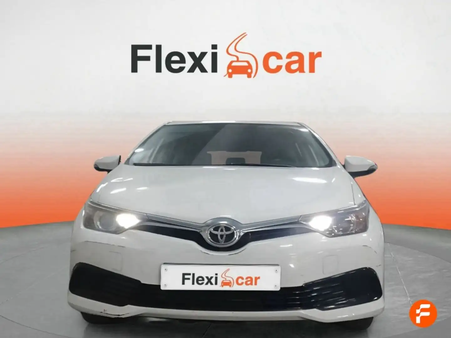 Toyota Auris 1.4 90D Active Amarillo - 2