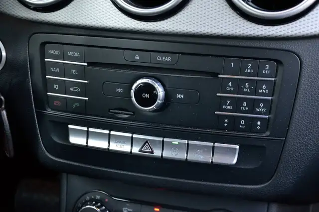 Mercedes-Benz B Class view 15