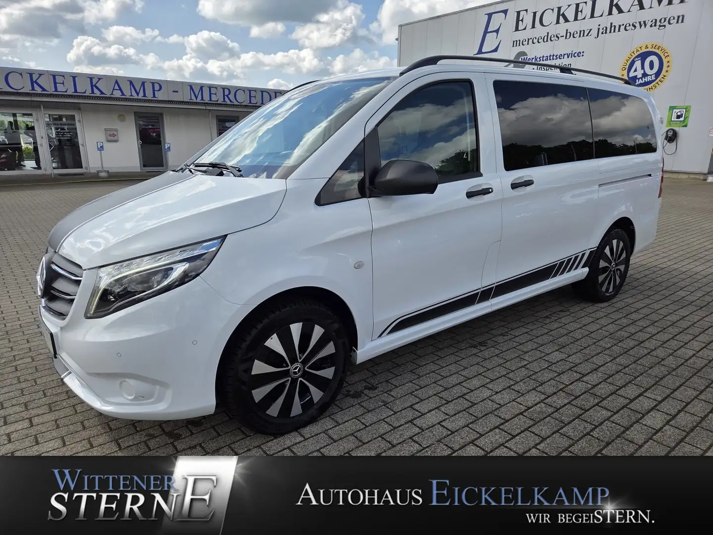 Mercedes-Benz Vito 119 BT 9G 4x4 Edition Sport Tourer PANORAMA DISTRO White - 1