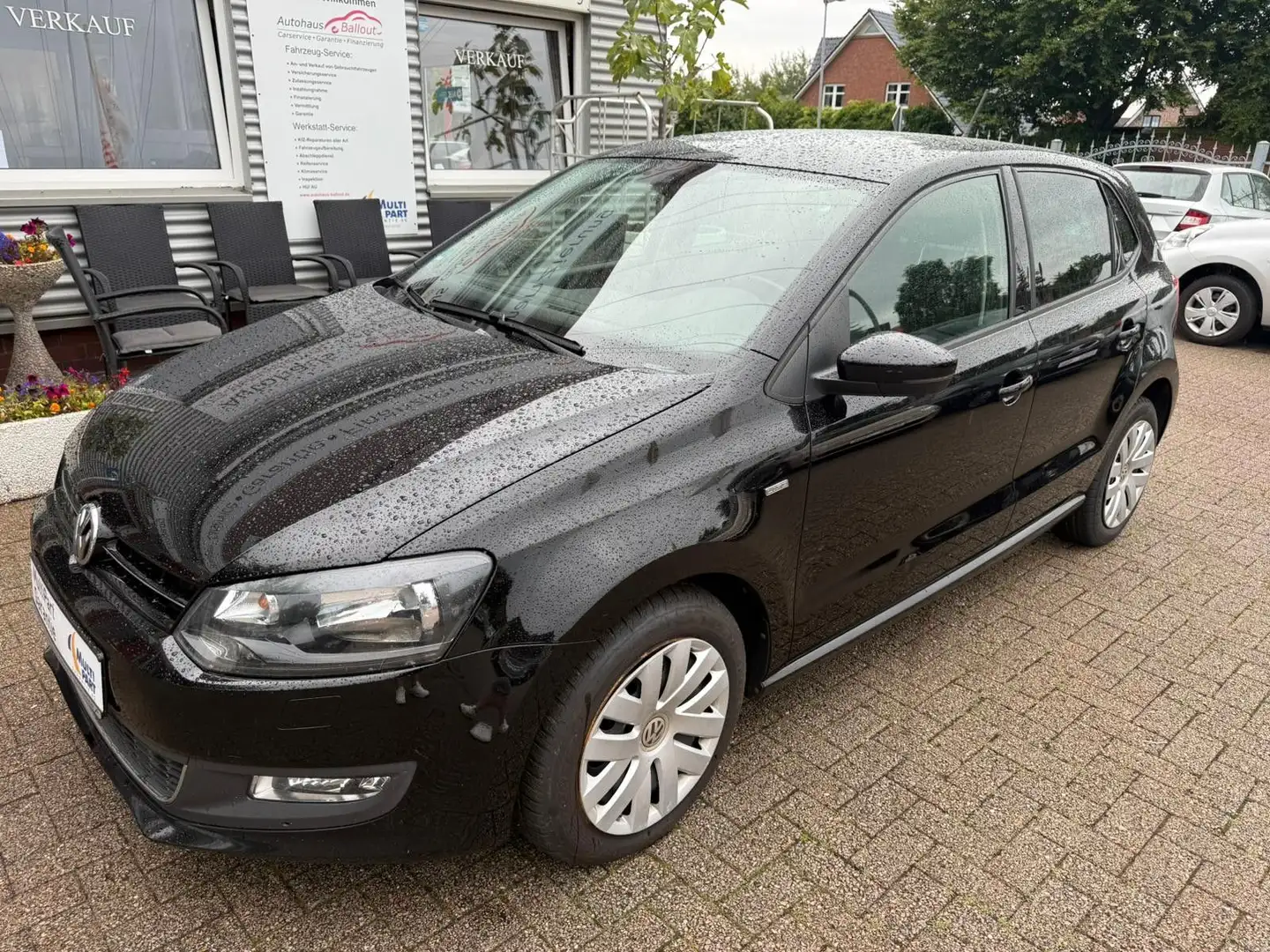 Volkswagen Polo V Life*2.HAND*KLIMA*TEMPO*AHK*EURO5*PDC* Noir - 2