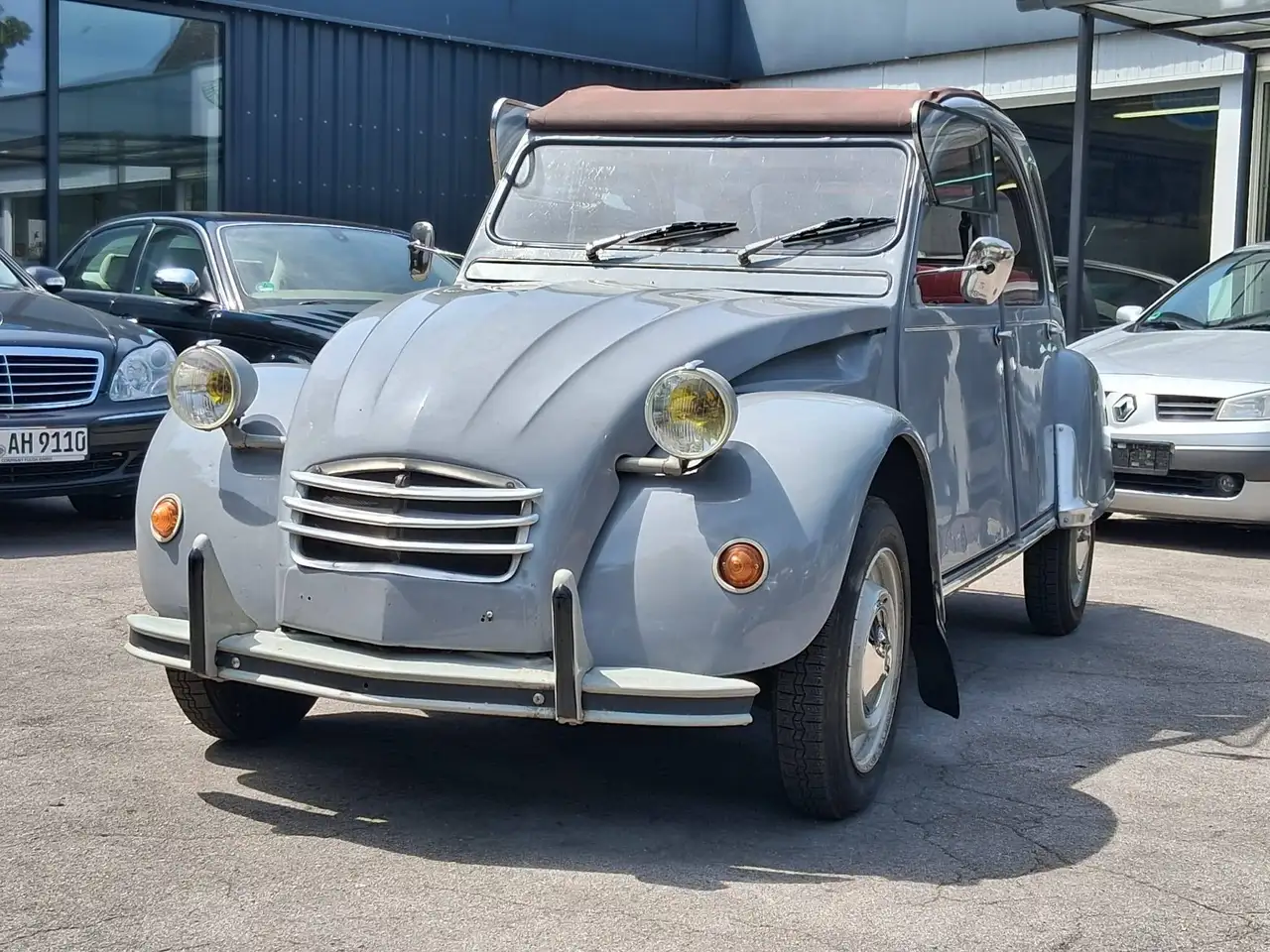 Citroen 2CV Bild 3