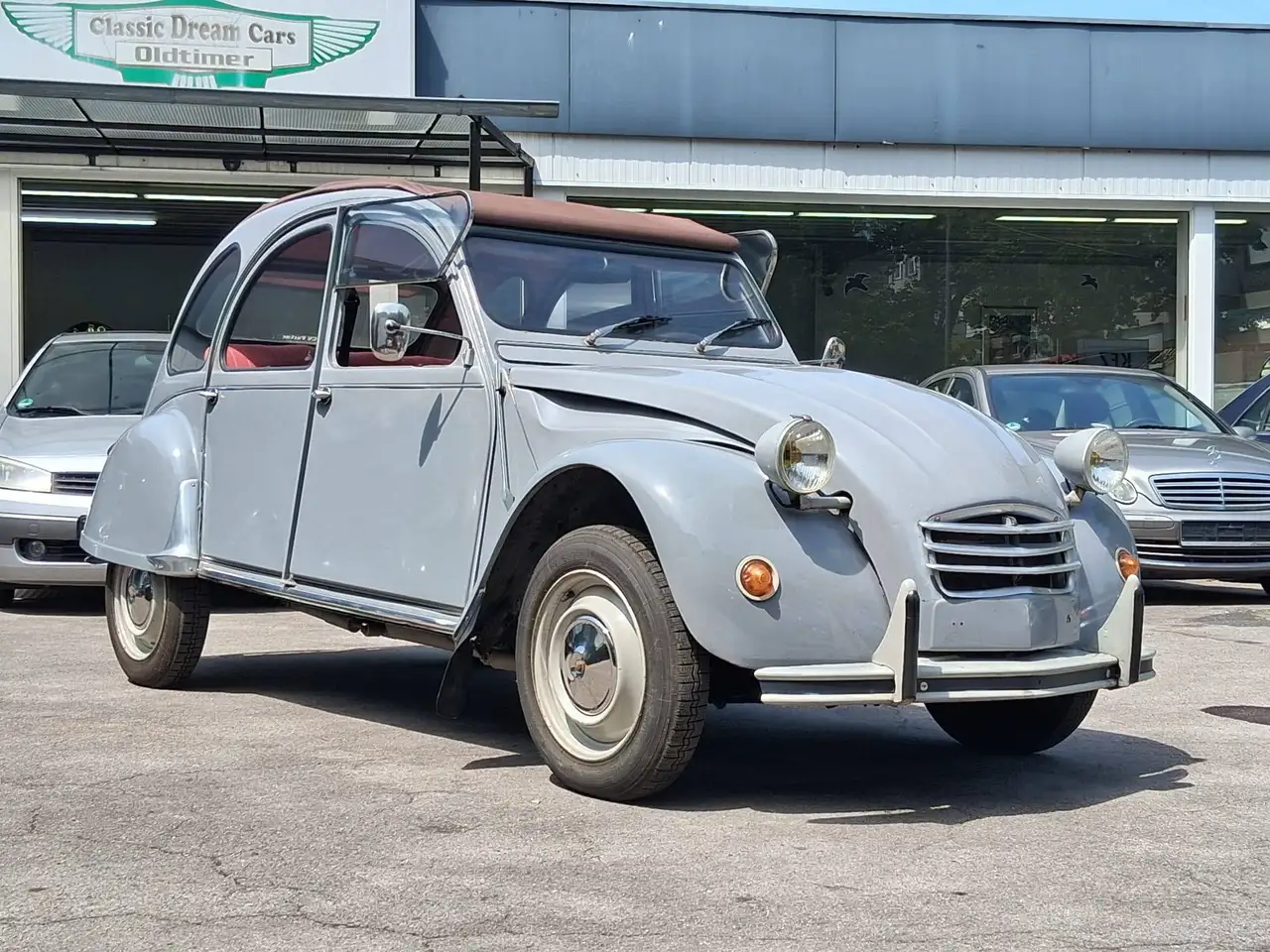 Citroen 2CV Bild 4