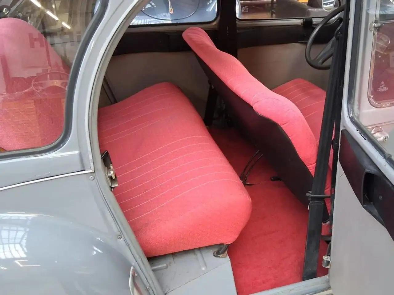 Citroen 2CV Bild 13