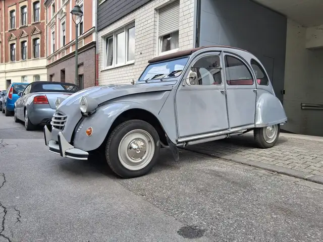 Citroen 2CV 2CV 6 Cabrio - TÜV NEU, Alltagsklassiker