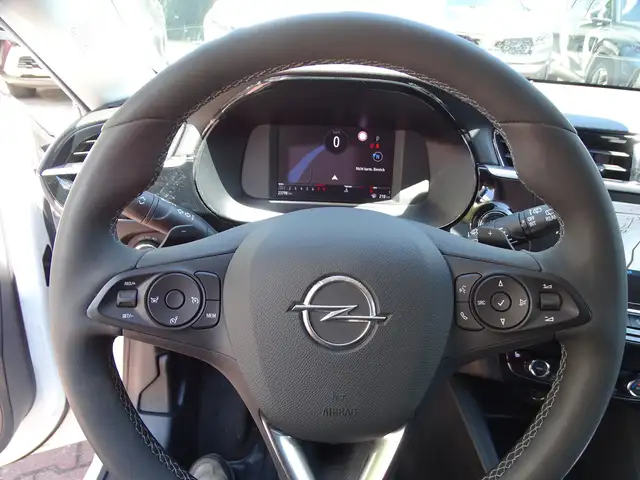 Opel Corsa view 12
