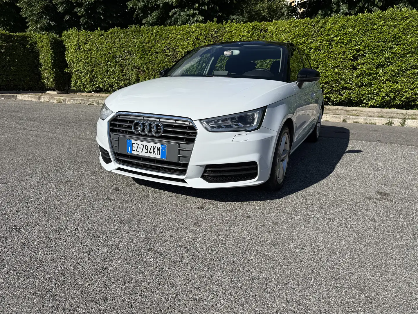 Audi A1 Sportback 1.6 tdi s-tronic Bianco - 1
