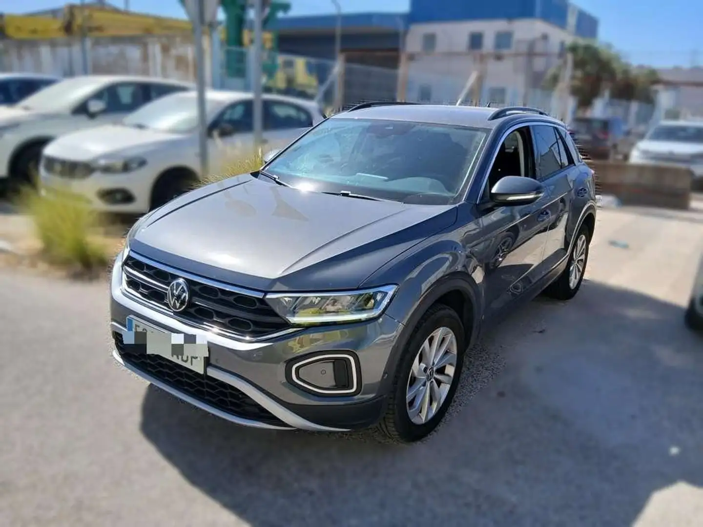 Volkswagen T-Roc 2.0TDI Más DSG7 110KW Gris - 1
